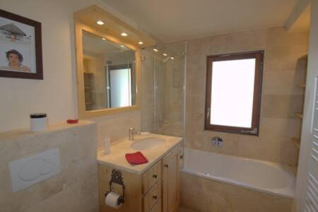 Ski-In, Chalet-Style Appt Central Verbier - 1 Min Walk To Lift Exterior foto